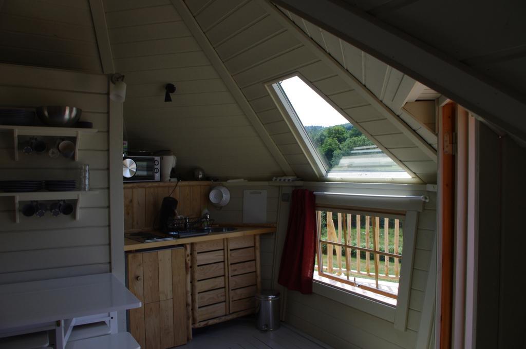 Les Roulottes Et Cabanes Du Livradois Cunlhat Ruang foto